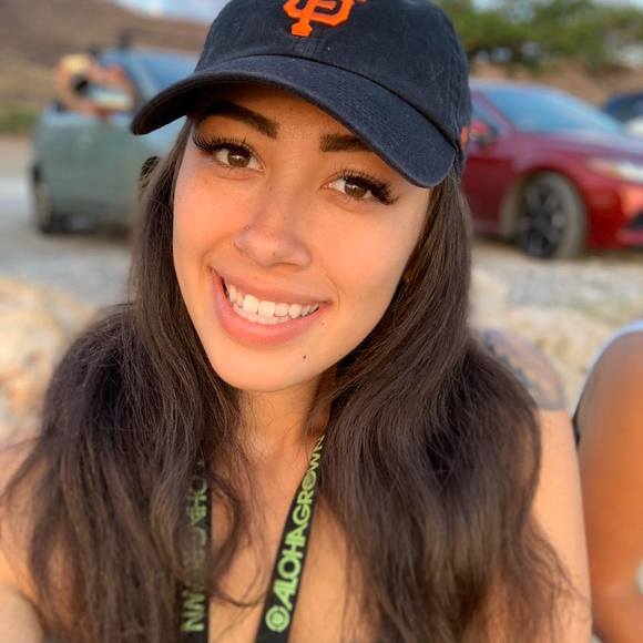 Meet your Posher, Ronee - Picture 1 of 1